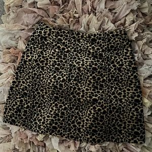 Pandora Casuals leopard fur skirt size small with zipper back
